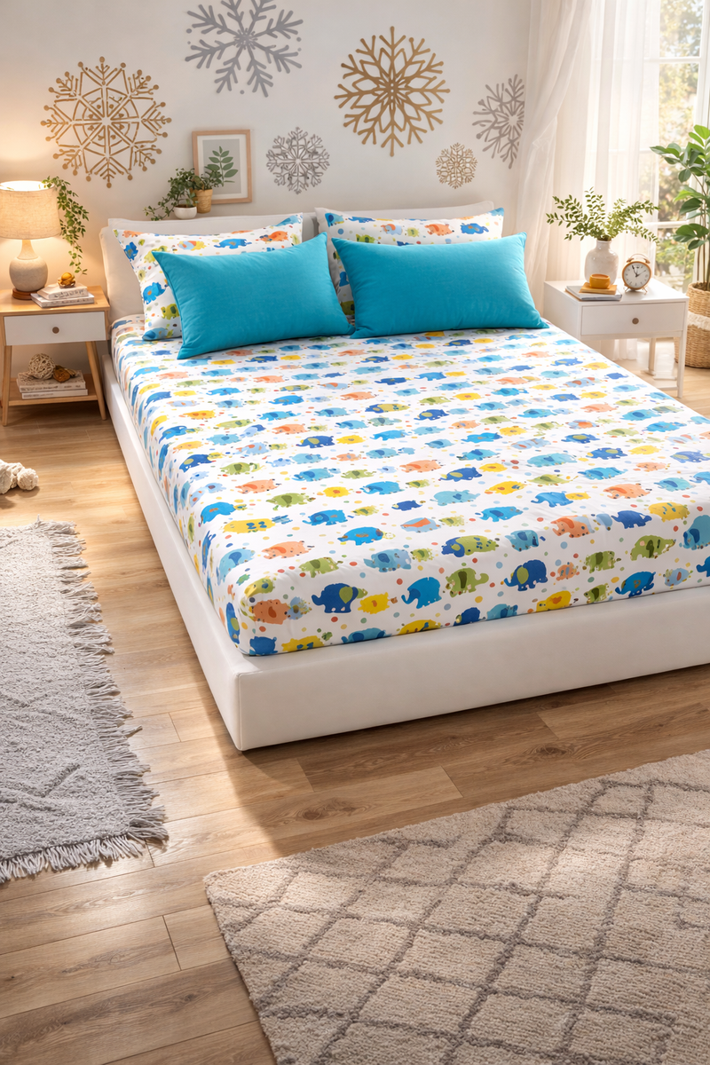 Cute Ellis Cotton 200 TC Bedsheet + 4 Pillow Covers